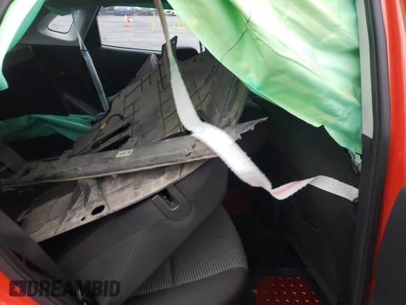 ✅ 2020 Hyundai Kona SE • VIN: KM8K12AA0LU516618 • Лот: 76417084. Опубликован ранее на Copart с пробегом Не указан. Бесплатный доступ к архиву аукционных продаж из США и подробный отчёт об истории автомобиля на DreamBid. Изображение 10.