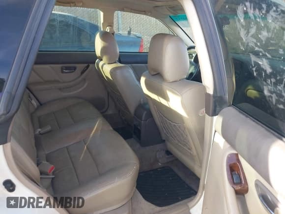 ✅ 2002 Subaru Legacy Outback Limited • VIN: 4S3BH686627646053 • Lot: 43599237. Wystawiony na IAAI z przebiegiem 265 653 mil. Bezpłatny archiwum sprzedaży aukcyjnych z USA i szczegółowy raport historii pojazdu na DreamBid. Zdjęcie 8.