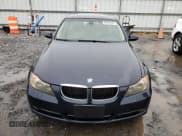 ✅ 2008 BMW 3 Series 328i • VIN: WBAVA33598KX84400 • Лот: 90666465. Опубликован ранее на Copart с пробегом Не указан. Бесплатный доступ к архиву аукционных продаж из США и подробный отчёт об истории автомобиля на DreamBid. Изображение 5.