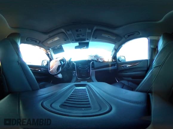 ✅ 2020 Cadillac Escalade Luxury • VIN: 1GYS4BKJ4LR240371 • Lot: 41832712. Listed on IAAI with 73,712 mi. Free auction sales archive from the USA and detailed vehicle history report at DreamBid. Image 18.