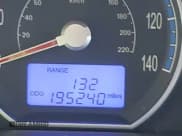 ✅ 2009 Hyundai Santa Fe SE • VIN: 5NMSH13E19H254585 • Lot: 41670314. Listed on IAAI with 195,240 mi. Free auction sales archive from the USA and detailed vehicle history report at DreamBid. Image 15.