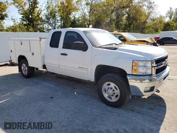 ✅ 2012 Chevrolet Silverado 2500HD LT • VIN: 1GC2KXCG6CZ146343 • Lot: 80794965. Wystawiony na Copart z przebiegiem 288 635 mil. Bezpłatny archiwum sprzedaży aukcyjnych z USA i szczegółowy raport historii pojazdu na DreamBid. Zdjęcie 4.