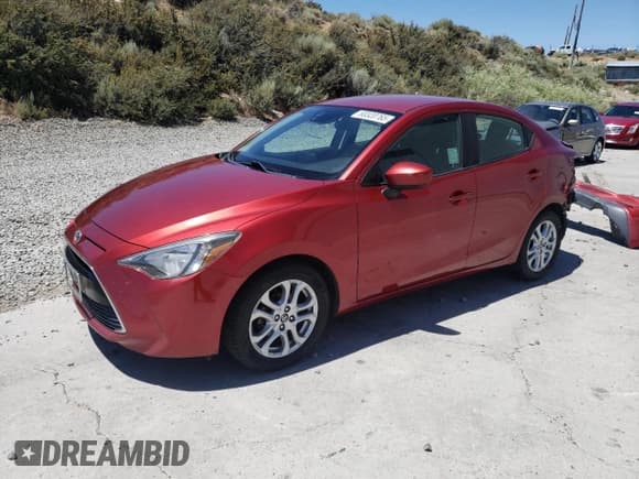 ✅ 2017 Toyota Yaris • VIN: 3MYDLBYV3HY184552 • Лот: 63320765. Опубликован ранее на Copart с пробегом 164 298 миль. Бесплатный доступ к архиву аукционных продаж из США и подробный отчёт об истории автомобиля на DreamBid. Изображение 1.