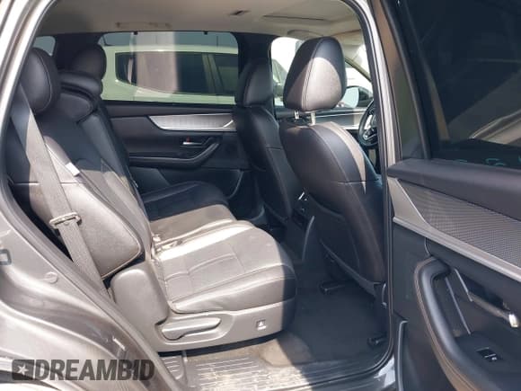 ✅ 2024 Mazda CX-90 Preferred Plus • VIN: JM3KKCHD4R1125707 • Lot: 42719399. Listed on IAAI with 20,620 mi. Free auction sales archive from the USA and detailed vehicle history report at DreamBid. Image 8.