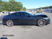 ✅ 2021 BMW M8 Competition • VIN: WBSGV0C09MCF13517 • Lot: 43349843. Wystawiony na IAAI z przebiegiem 35 123 mil. Bezpłatny archiwum sprzedaży aukcyjnych z USA i szczegółowy raport historii pojazdu na DreamBid. Zdjęcie 13.