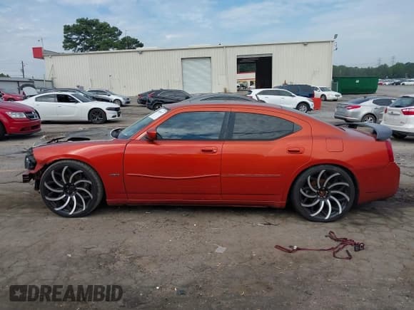 ✅ 2006 Dodge Charger R/T • VIN: 2B3KA53H06H242054 • Лот: 43086617. Опубликован ранее на IAAI с пробегом 122 373 миль. Бесплатный доступ к архиву аукционных продаж из США и подробный отчёт об истории автомобиля на DreamBid. Изображение 15.