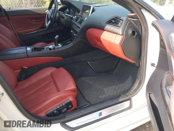 ✅ 2015 BMW 6 Series 650i xDrive • VIN: WBA6B4C5XFD761569 • Lot: 42646861. Listed on IAAI with 55,306 mi. Free auction sales archive from the USA and detailed vehicle history report at DreamBid. Image 5.