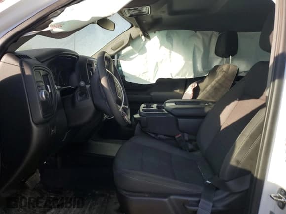 ✅ 2024 GMC Sierra 1500 • VIN: 1GT48PE79RF294842 • Лот: 75484724. Опубликован ранее на Copart с пробегом Не указан. Бесплатный доступ к архиву аукционных продаж из США и подробный отчёт об истории автомобиля на DreamBid. Изображение 7.