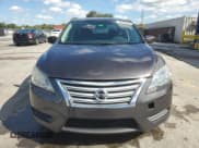 ✅ 2015 Nissan Sentra S • VIN: 3N1AB7AP8FY342770 • Lot: 85206845. Wystawiony na Copart z przebiegiem 98 572 mil. Bezpłatny archiwum sprzedaży aukcyjnych z USA i szczegółowy raport historii pojazdu na DreamBid. Zdjęcie 5.