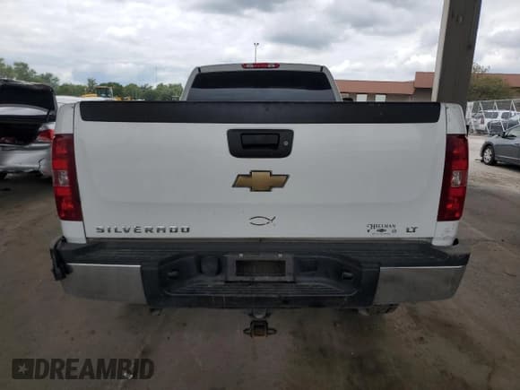 ✅ 2008 Chevrolet Silverado 2500HD 1LT • VIN: 1GCHK29628E206872 • Lot: 66462304. Wystawiony na Copart z przebiegiem 163 063 mil. Bezpłatny archiwum sprzedaży aukcyjnych z USA i szczegółowy raport historii pojazdu na DreamBid. Zdjęcie 6.
