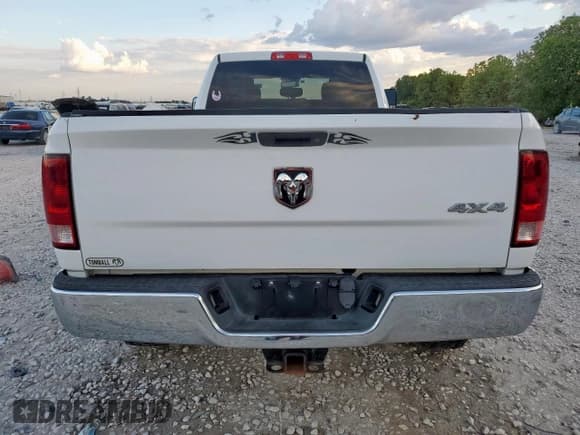 ✅ 2013 Ram 2500 Tradesman • VIN: 3C6UR5HL0DG570897 • Lot: 85524295. Listed on Copart with 102,257 mi. Free auction sales archive from the USA and detailed vehicle history report at DreamBid. Image 6.