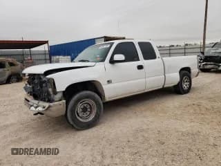 ✅ 1999 Chevrolet Silverado 2500 LS • VIN: 1GCFC29U5XZ120983 • Lot: 50229435. Wystawiony na Copart z przebiegiem Nie podano. Bezpłatny archiwum sprzedaży aukcyjnych z USA i szczegółowy raport historii pojazdu na DreamBid. Zdjęcie 1.
