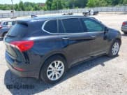 ✅ 2020 Buick Envision Preferred • VIN: LRBFXBSAXLD230048 • Lot: 42301486. Wystawiony na IAAI z przebiegiem 83 706 mil. Bezpłatny archiwum sprzedaży aukcyjnych z USA i szczegółowy raport historii pojazdu na DreamBid. Zdjęcie 4.