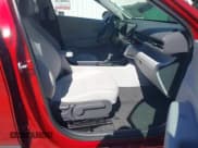 ✅ 2025 Hyundai Kona SEL • VIN: KM8HBCAB8SU308975 • Lot: 43605314. Listed on IAAI with 7,454 mi. Free auction sales archive from the USA and detailed vehicle history report at DreamBid. Image 5.