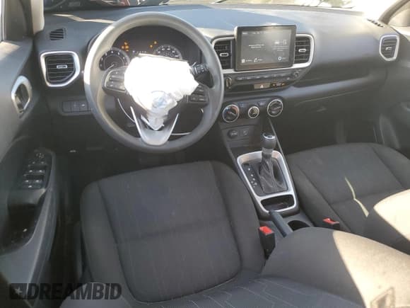 ✅ 2021 Hyundai Venue SE • VIN: KMHRB8A30MU066325 • Lot: 41473105. Listed on Copart with 77,808 mi. Free auction sales archive from the USA and detailed vehicle history report at DreamBid. Image 8.