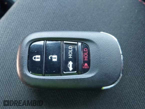 ✅ 2026 Honda Civic Si • VIN: 2HGFE1E54TH470703 • Lot: 43157596. Listed on IAAI with 1,483 mi. Free auction sales archive from the USA and detailed vehicle history report at DreamBid. Image 11.