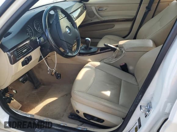 ✅ 2007 BMW 3 Series 328i • VIN: WBAVA33537KX72824 • Lot: 53803445. Listed on Copart with Not provided. Free auction sales archive from the USA and detailed vehicle history report at DreamBid. Image 7.