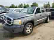 2005 Dodge Dakota SLT с VIN 1D7HE48N05S314132, выставлен на аукционе Copart как лот 62153634 с пробегом 177 064 миль миль и Списание • Salvage title. История ставок и продаж доступна на DreamBid. Изображение 1.