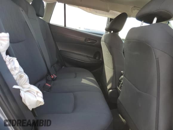 ✅ 2022 Toyota Corolla Cross LE • VIN: 7MUCAAAG0NV016026 • Lot: 72005785. Listed on Copart with 45,947 mi. Free auction sales archive from the USA and detailed vehicle history report at DreamBid. Image 11.