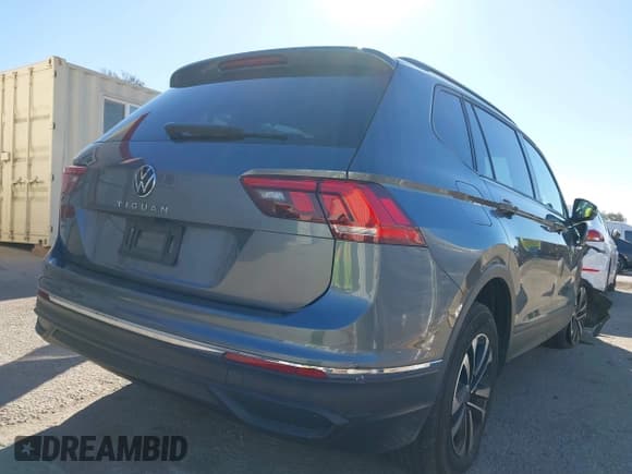 ✅ 2022 Volkswagen Tiguan S • VIN: 3VV1B7AX9NM055507 • Лот: 41383597. Опубликован ранее на IAAI с пробегом 25 546 миль. Бесплатный доступ к архиву аукционных продаж из США и подробный отчёт об истории автомобиля на DreamBid. Изображение 4.