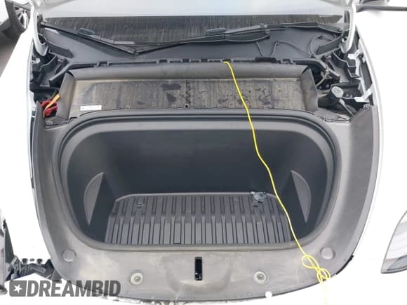 ✅ 2024 Tesla Model Y Performance • VIN: 7SAYGDEF6RF112421 • Lot: 43566102. Wystawiony na IAAI z przebiegiem 11 378 mil. Bezpłatny archiwum sprzedaży aukcyjnych z USA i szczegółowy raport historii pojazdu na DreamBid. Zdjęcie 10.