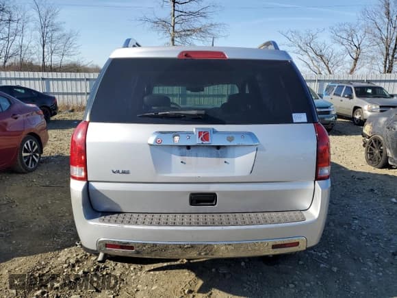 ✅ 2007 Saturn VUE I4 • VIN: 5GZCZ33D47S810571 • Lot: 48481145. Wystawiony na Copart z przebiegiem 82 773 mil. Bezpłatny archiwum sprzedaży aukcyjnych z USA i szczegółowy raport historii pojazdu na DreamBid. Zdjęcie 6.