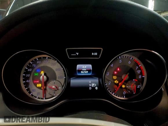 ✅ 2016 Mercedes-Benz CLA 250 • VIN: WDDSJ4GB1GN342936 • Lot: 93831145. Wystawiony na Copart z przebiegiem 96 749 mil. Bezpłatny archiwum sprzedaży aukcyjnych z USA i szczegółowy raport historii pojazdu na DreamBid. Zdjęcie 9.