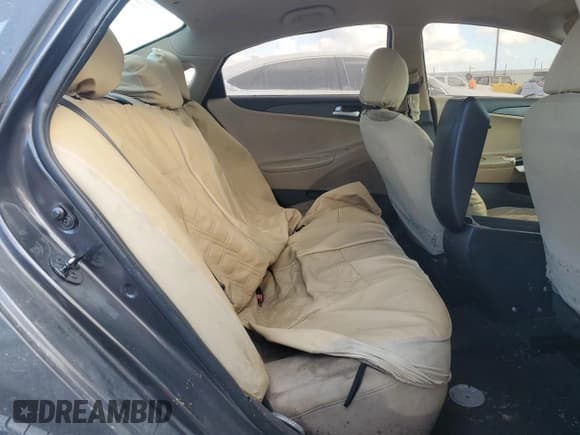 ✅ 2011 Hyundai Sonata GLS • VIN: 5NPEB4AC5BH208459 • Lot: 76193204. Listed on Copart with 249,093 mi. Free auction sales archive from the USA and detailed vehicle history report at DreamBid. Image 10.