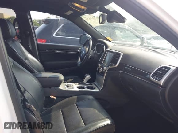 ✅ 2016 Jeep Grand Cherokee Overland • VIN: 1C4RJFCG8GC309773 • Lot: 42761220. Wystawiony na IAAI z przebiegiem 126 071 mil. Bezpłatny archiwum sprzedaży aukcyjnych z USA i szczegółowy raport historii pojazdu na DreamBid. Zdjęcie 5.