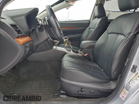 ✅ 2013 Subaru Outback Limited • VIN: 4S4BRCPC6D3325316 • Lot: 94097855. Listed on Copart with 82,138 mi. Free auction sales archive from the USA and detailed vehicle history report at DreamBid. Image 7.