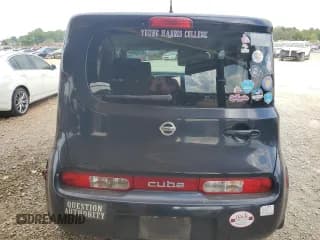 ✅ 2010 Nissan Cube S • VIN: JN8AZ2KRXAT152941 • Lot: 72754064. Wystawiony na Copart z przebiegiem 190 590 mil. Bezpłatny archiwum sprzedaży aukcyjnych z USA i szczegółowy raport historii pojazdu na DreamBid. Zdjęcie 6.