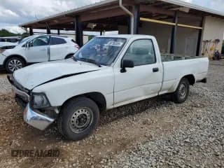 ✅ 1992 Toyota Pickup • VIN: JT4RN81A1N0098087 • Lot: 58780385. Wystawiony na Copart z przebiegiem 370 207 mil. Bezpłatny archiwum sprzedaży aukcyjnych z USA i szczegółowy raport historii pojazdu na DreamBid. Zdjęcie 1.