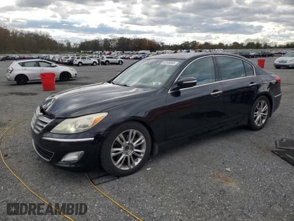 2013 Hyundai Genesis 3.8L with VIN KMHGC4DD4DU232766, listed as a Copart auction lot 82546665 with 156,839 mi miles and Salvage title. Bid and sale history available at DreamBid. Image 1.