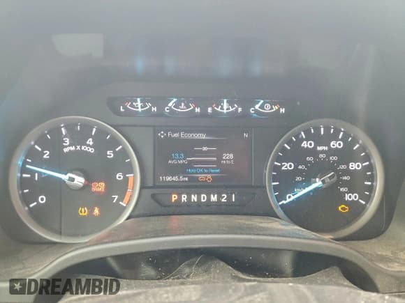 ✅ 2018 Ford F-250 XLT • VIN: 1FT7W2B66JEB94662 • Lot: 94567995. Listed on Copart with 119,645 mi. Free auction sales archive from the USA and detailed vehicle history report at DreamBid. Image 9.