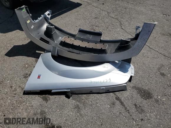 ✅ 2004 Saturn VUE V6 • VIN: 5GZCZ63454S831975 • Lot: 62006455. Wystawiony na Copart z przebiegiem 58 525 mil. Bezpłatny archiwum sprzedaży aukcyjnych z USA i szczegółowy raport historii pojazdu na DreamBid. Zdjęcie 12.