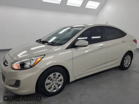 ✅ 2016 Hyundai Accent SE • VIN: KMHCT4AE0GU123849 • Лот: 72968224. Опубликован ранее на Copart с пробегом 104 445 миль. Бесплатный доступ к архиву аукционных продаж из США и подробный отчёт об истории автомобиля на DreamBid. Изображение 1.
