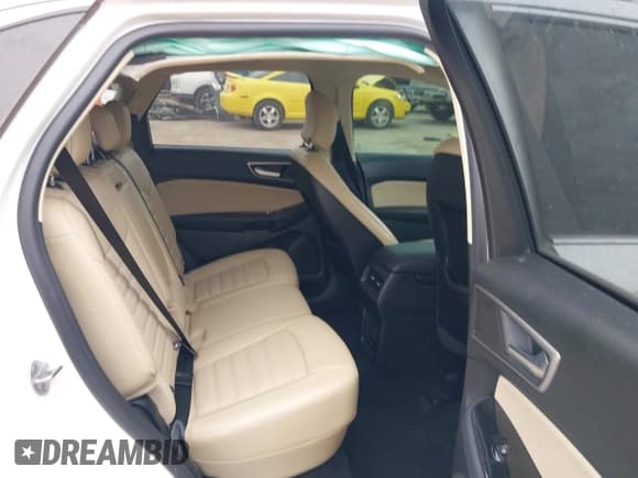 ✅ 2015 Ford Edge SEL • VIN: 2FMTK3J85FBC06835 • Lot: 43401366. Listed on IAAI with 46,630 mi. Free auction sales archive from the USA and detailed vehicle history report at DreamBid. Image 8.