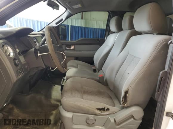 ✅ 2013 Ford F-150 XL • VIN: 1FTFX1ET1DKE72684 • Лот: 89871225. Опубликован ранее на Copart с пробегом 267 540 миль. Бесплатный доступ к архиву аукционных продаж из США и подробный отчёт об истории автомобиля на DreamBid. Изображение 7.