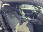 ✅ 2021 Dodge Challenger SRT Super Stock • VIN: 2C3CDZL97MH609608 • Lot: 48615185. Wystawiony na Copart z przebiegiem 1 740 mil. Bezpłatny archiwum sprzedaży aukcyjnych z USA i szczegółowy raport historii pojazdu na DreamBid. Zdjęcie 5.