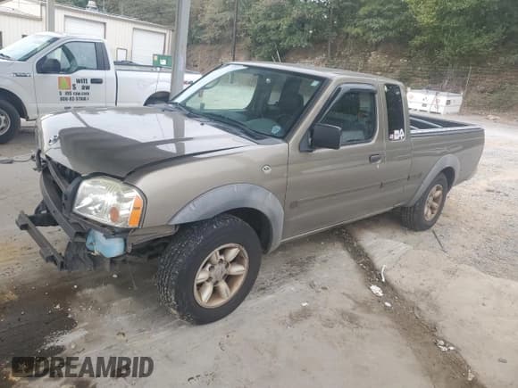 ✅ 2002 Nissan Frontier XE • VIN: 1N6DD26S72C333966 • Lot: 81813545. Listed on Copart with 105,827 mi. Free auction sales archive from the USA and detailed vehicle history report at DreamBid. Image 1.
