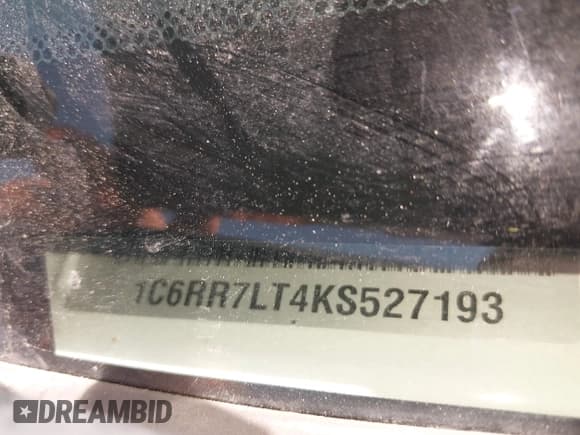 ✅ 2019 Ram 1500 SLT • VIN: 1C6RR7LT4KS527193 • Lot: 43576694. Listed on IAAI with 147,607 mi. Free auction sales archive from the USA and detailed vehicle history report at DreamBid. Image 9.