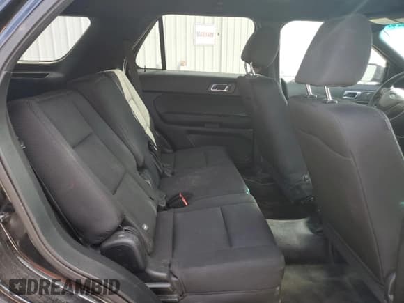 ✅ 2016 Ford Police Interceptor Utility • VIN: 1FM5K8AT3GGC72949 • Lot: 47984524. Wystawiony na Copart z przebiegiem 122 660 mil. Bezpłatny archiwum sprzedaży aukcyjnych z USA i szczegółowy raport historii pojazdu na DreamBid. Zdjęcie 11.