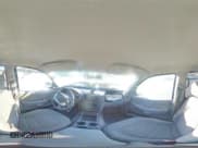 ✅ 2004 Ford Explorer XLS • VIN: 1FMZU72K54ZA73493 • Lot: 92523555. Wystawiony na Copart z przebiegiem 138 276 mil. Bezpłatny archiwum sprzedaży aukcyjnych z USA i szczegółowy raport historii pojazdu na DreamBid. Zdjęcie 16.