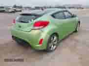 2012 Hyundai Veloster w/Gray Int с VIN KMHTC6AD6CU052668, выставлен на аукционе IAAI как лот 43165096 с пробегом 156 135 миль миль и . История ставок и продаж доступна на DreamBid. Изображение 4.