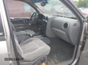 ✅ 2002 GMC Envoy SLT • VIN: 1GKDT13S022283765 • Lot: 42668763. Wystawiony na IAAI z przebiegiem 198 711 mil. Bezpłatny archiwum sprzedaży aukcyjnych z USA i szczegółowy raport historii pojazdu na DreamBid. Zdjęcie 5.