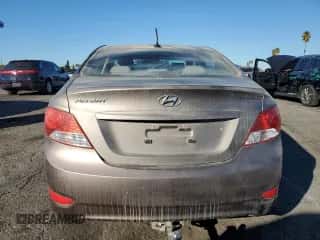 2013 Hyundai Accent GLS с VIN KMHCT4AE2DU317648, выставлен на аукционе Copart как лот 89714955 с пробегом 172 717 миль миль и Чистый • Clean title. История ставок и продаж доступна на DreamBid. Изображение 6.