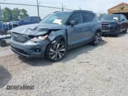 ✅ 2021 Volvo XC40 • VIN: YV4ED3UR8M2565124 • Lot: 42404610. Wystawiony na IAAI z przebiegiem 71 597 mil. Bezpłatny archiwum sprzedaży aukcyjnych z USA i szczegółowy raport historii pojazdu na DreamBid. Zdjęcie 2.