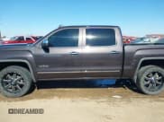 ✅ 2015 GMC Sierra 1500 SLT • VIN: 3GTU2VEC6FG493506 • Lot: 43310229. Wystawiony na IAAI z przebiegiem 142 072 mil. Bezpłatny archiwum sprzedaży aukcyjnych z USA i szczegółowy raport historii pojazdu na DreamBid. Zdjęcie 14.