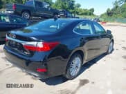✅ 2016 Lexus ES 330 • VIN: 58ABK1GG2GU010029 • Lot: 43020726. Listed on IAAI with 131,046 mi. Free auction sales archive from the USA and detailed vehicle history report at DreamBid. Image 4.