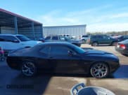 ✅ 2015 Dodge Challenger R/T • VIN: 2C3CDZAT5FH710678 • Lot: 43647121. Wystawiony na IAAI z przebiegiem 175 928 mil. Bezpłatny archiwum sprzedaży aukcyjnych z USA i szczegółowy raport historii pojazdu na DreamBid. Zdjęcie 13.
